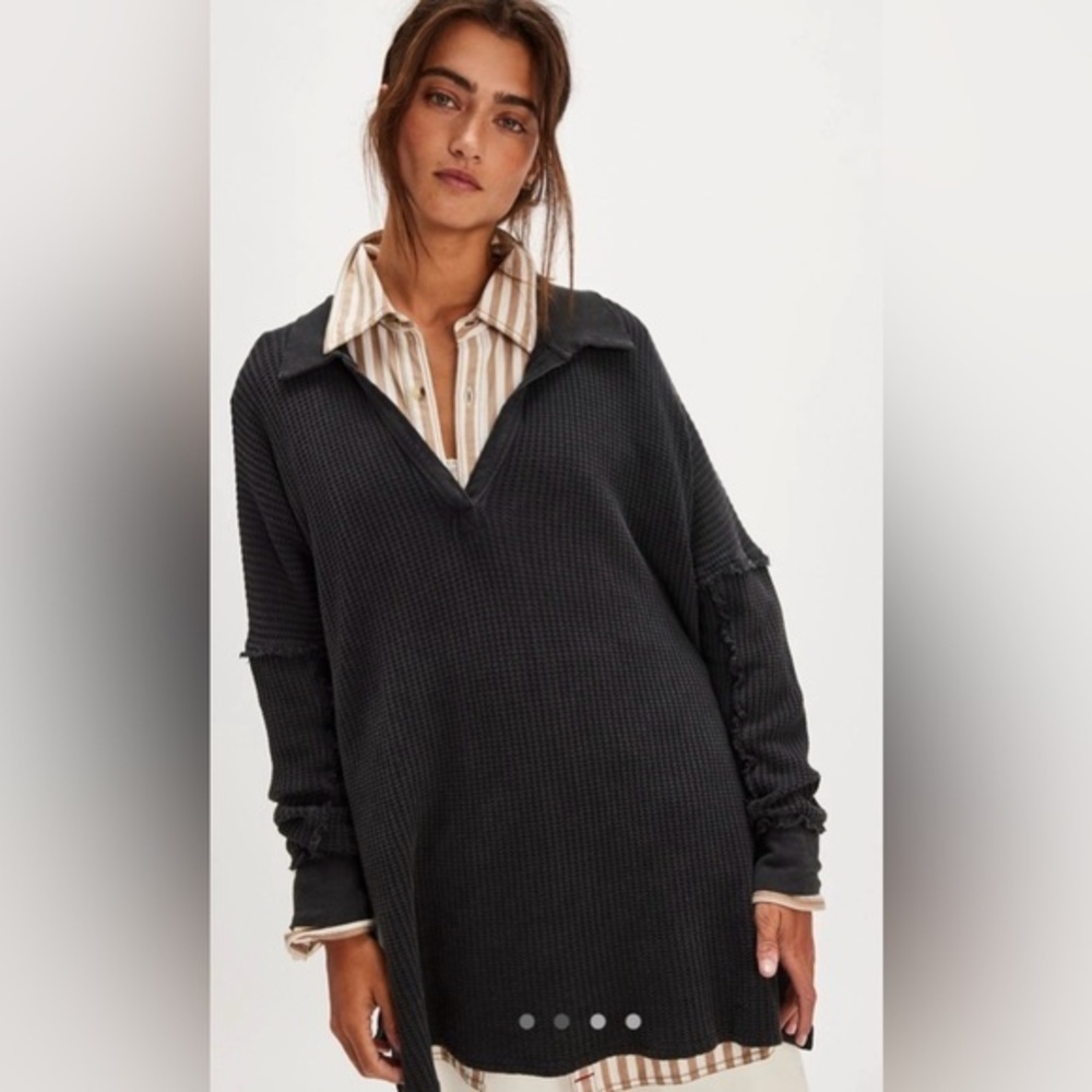 NWT Free People S We the Free Travis Polo in Black Thermal Tunic Vneck New $78